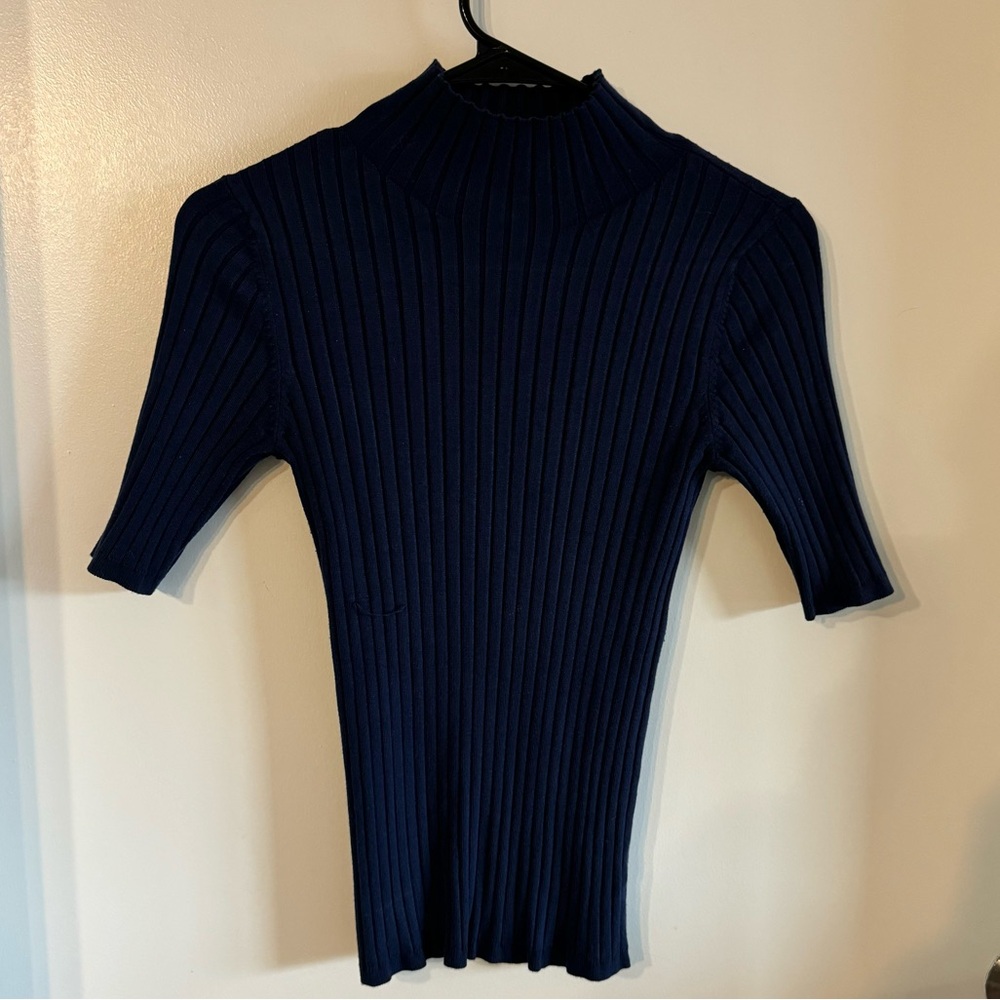 525 America - ribbed navy short sleeve mock turtle neck top - size small